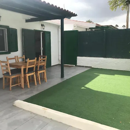 Cozy And Modern Bungalow. Playa Del Ingles. * Playa del Ingles (Gran Canaria)