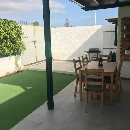 Cozy And Modern Bungalow. Playa Del Ingles. * Playa del Ingles (Gran Canaria)